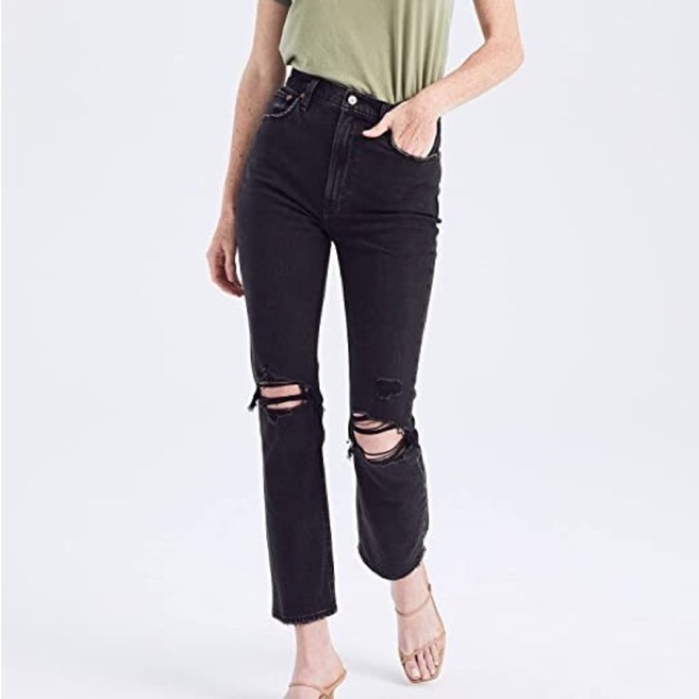 Abercrombie and Fitch Ankle Straight Ultra High Rise Black Distressed Jeans